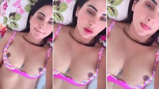 Model Meetii Kalher Fingaring With Vibrator Onlyfans HD Watch